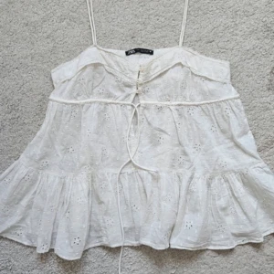 Blus zara - Söt topp från zara