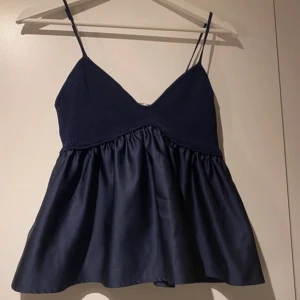 Topp - Fin topp som är enbart använd en gång💗