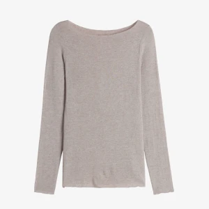 Beige långärmad topp - Säljer denna beigea långärmad topp från intimissimi. Skriv för fler bilder. Bra skick💕