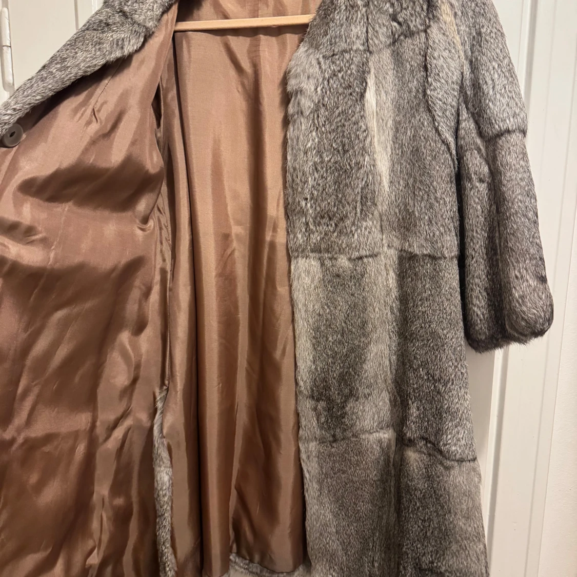 Grå pälsjacka  - 91