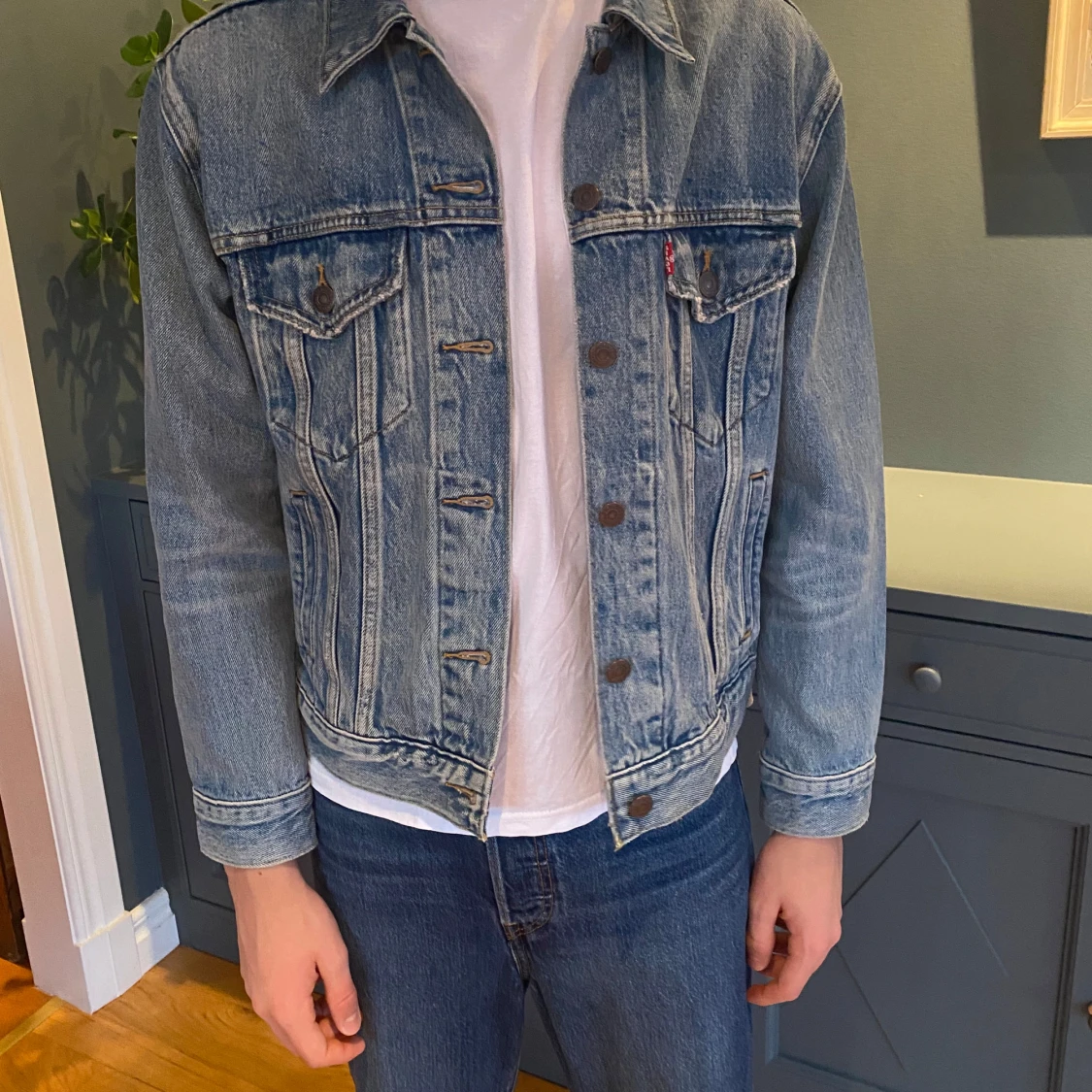 Blå jeansjacka från Levi's