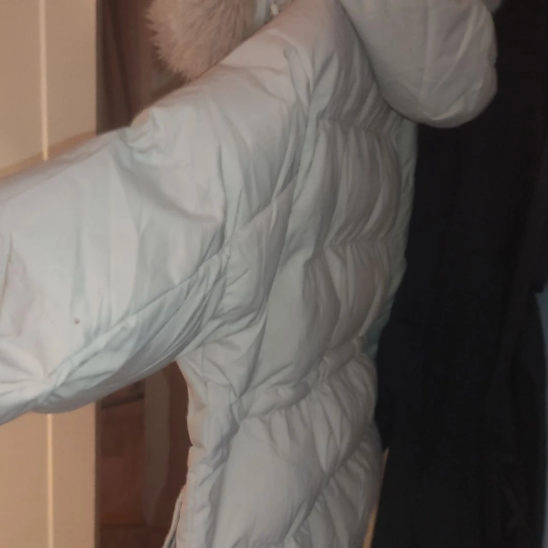 Beige pufferjacka från Copperose - 93