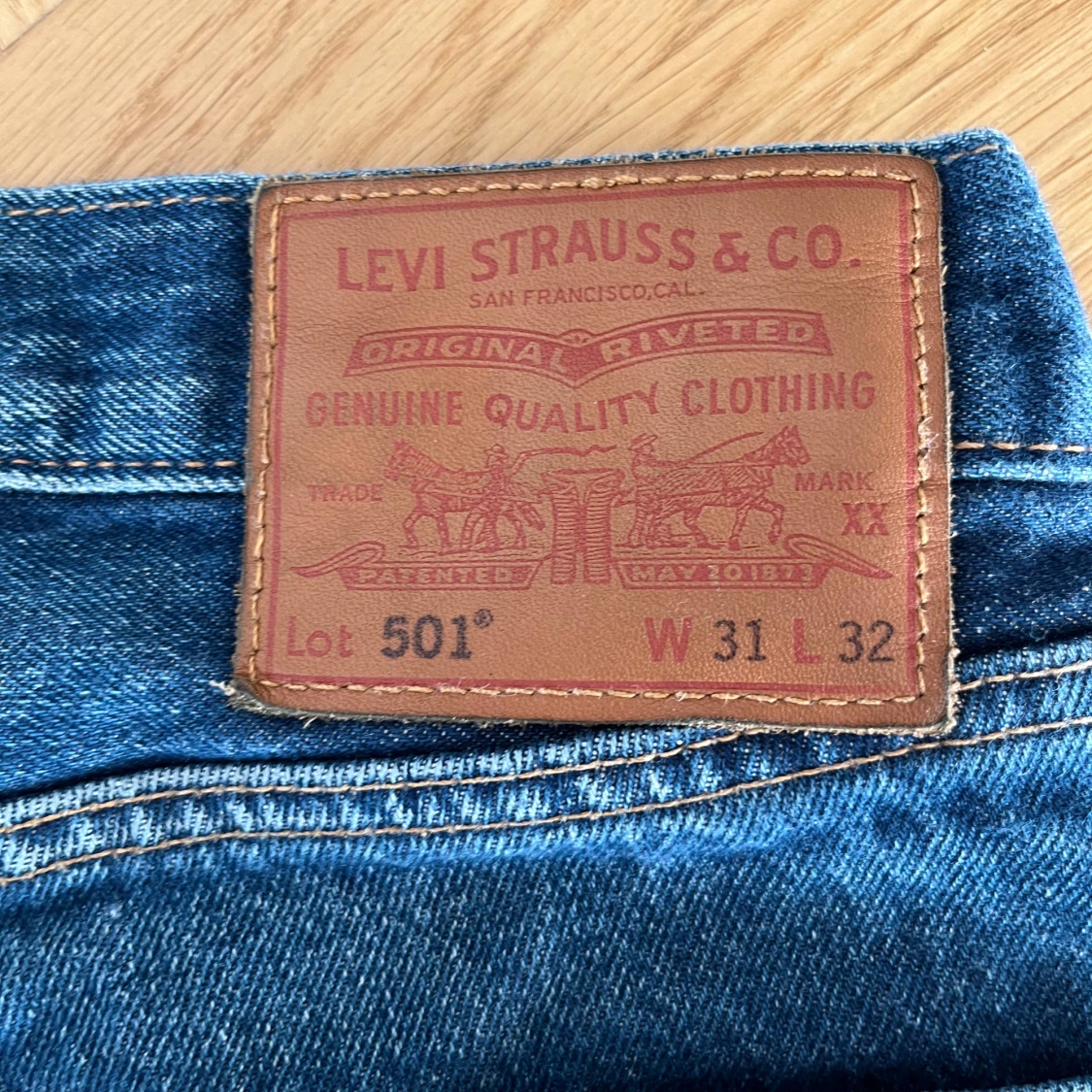 Lewis jeans storlek 31 - 90