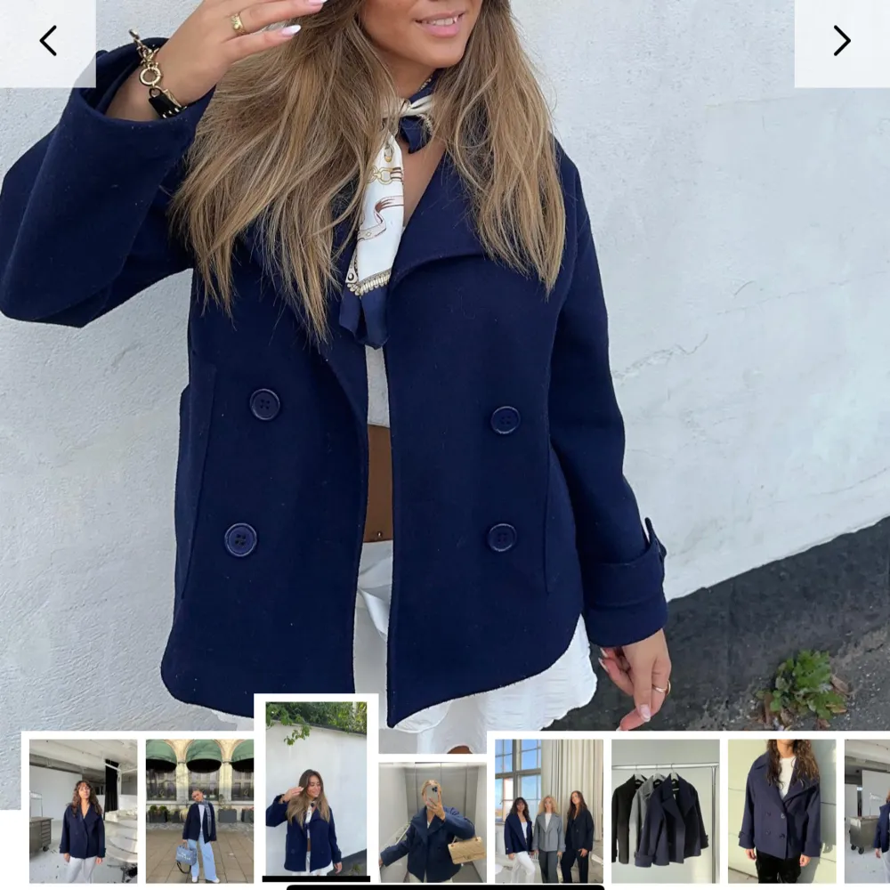 Säljer nu min designbysi kappa då den inte längre kommer till användning. Den är marinblå och i storlek xs/s. Perfekt nu till hösten/vintern. Nypris 757 kr mitt pris 400 kr . Takit.
