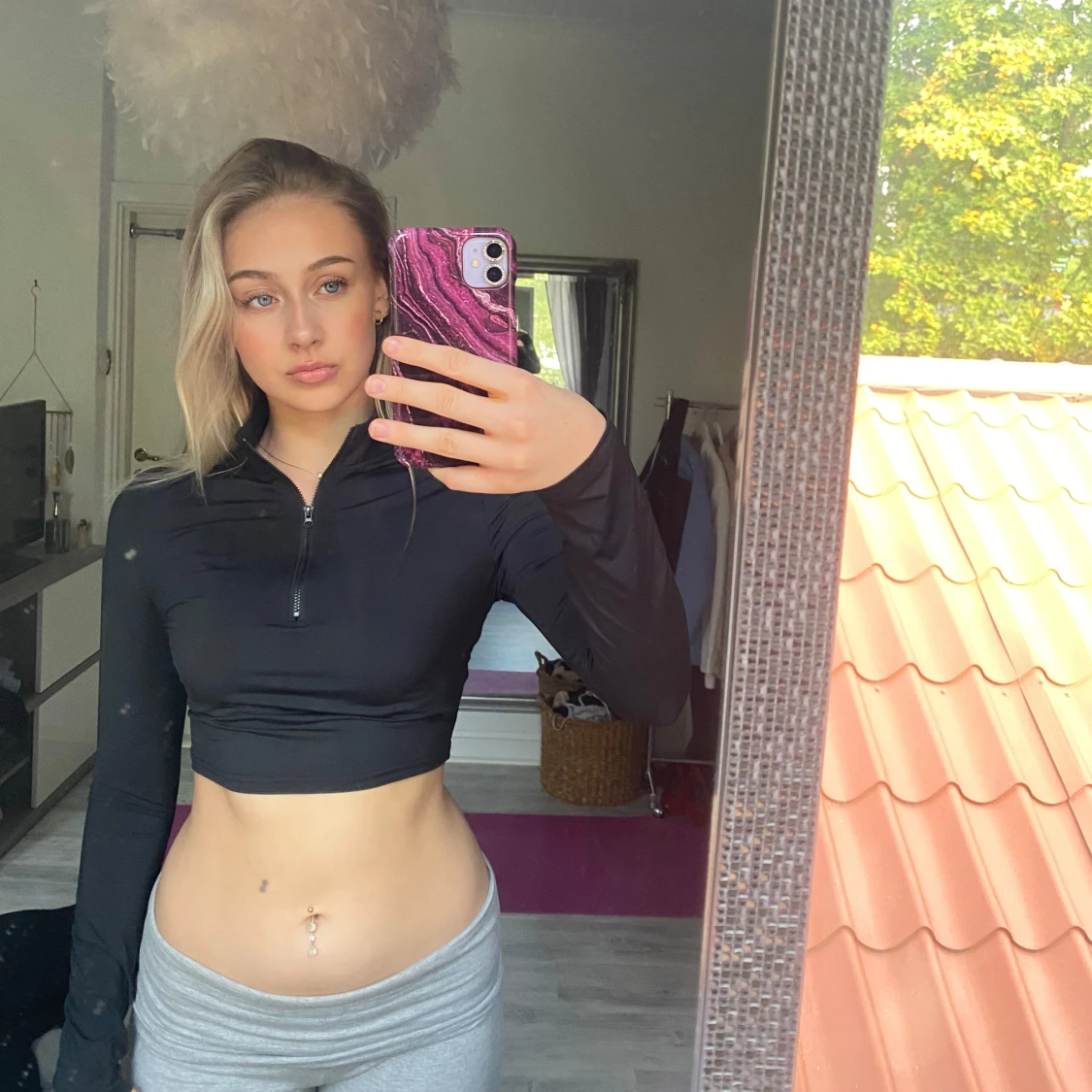 Svart tränings tröja  - 90