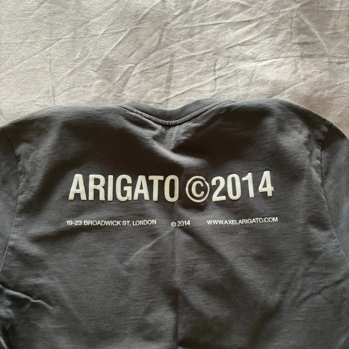 T-shirt från Arigato  - 91