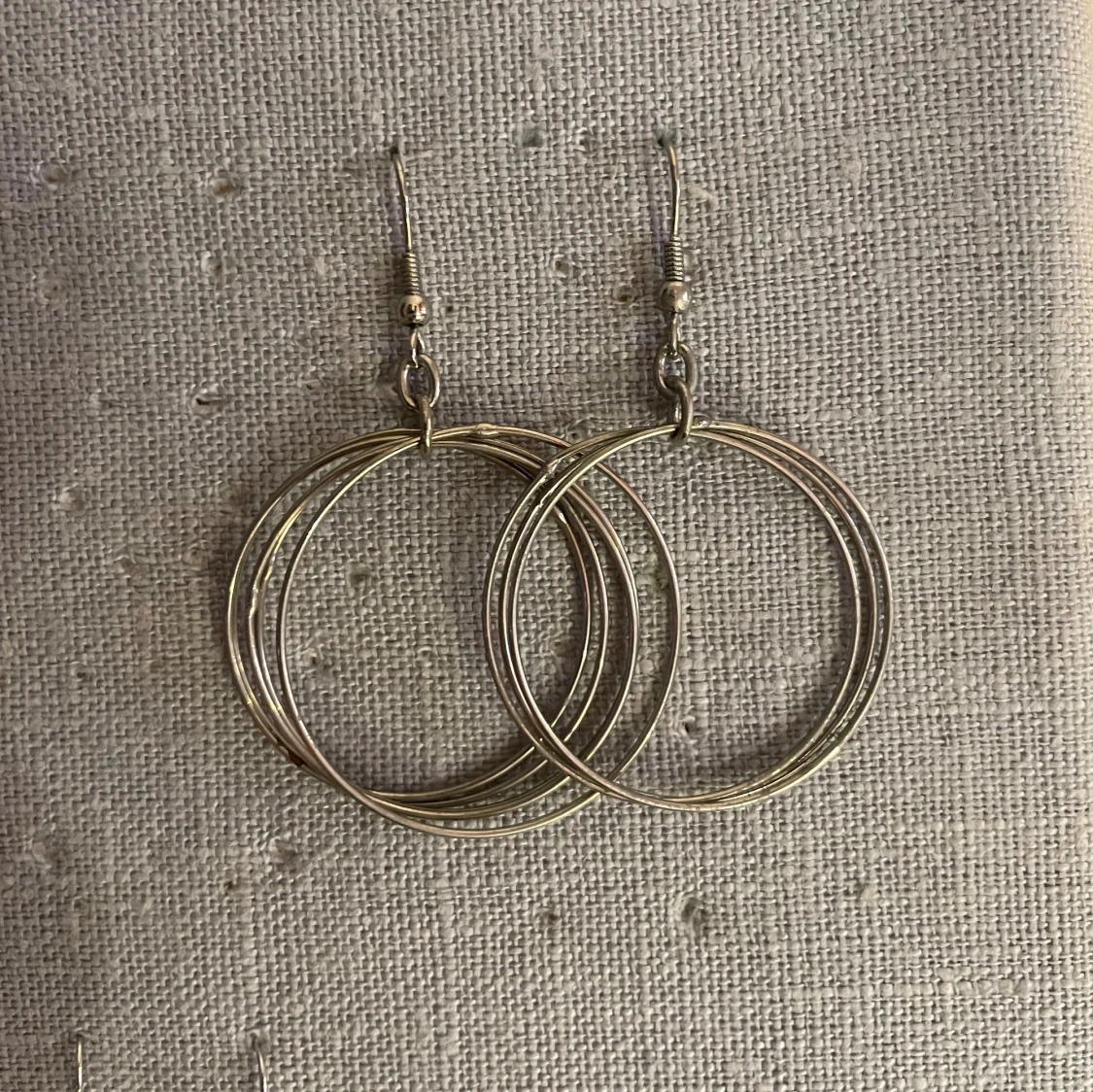 Jättefina silverörhängen⭐️