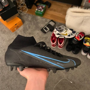 Nike mercurial superfly elite - 44.5 Stort sett nya