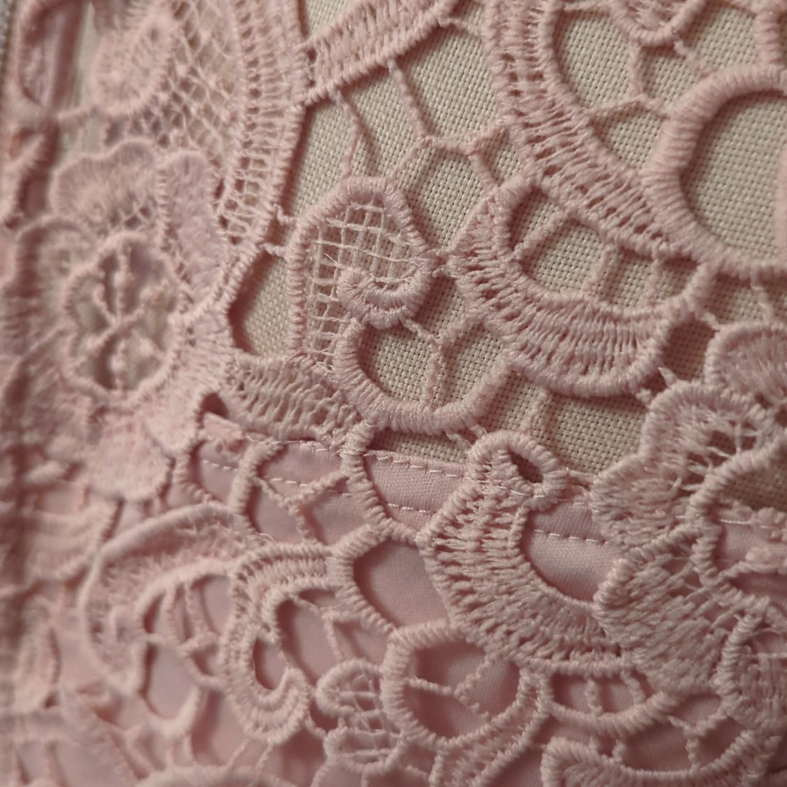 Rosa spetslinne från Vintage Stories - 93