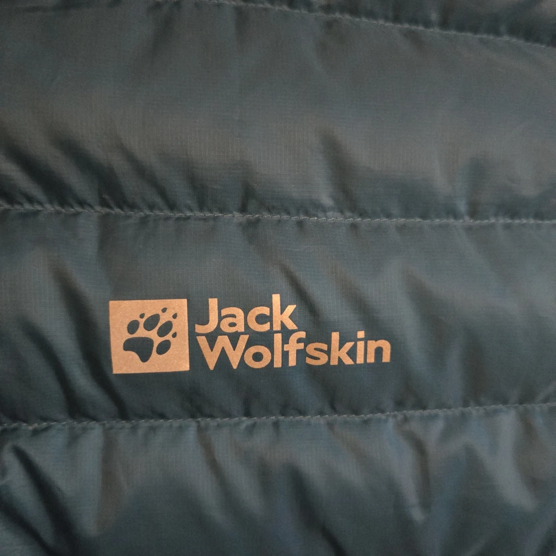 Blå dunväst från Jack Wolfskin - 91