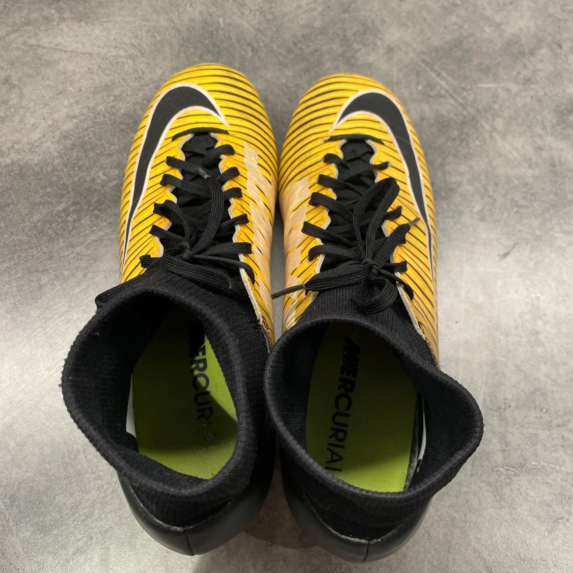 Nike mercurial fotbollsskor  - 30