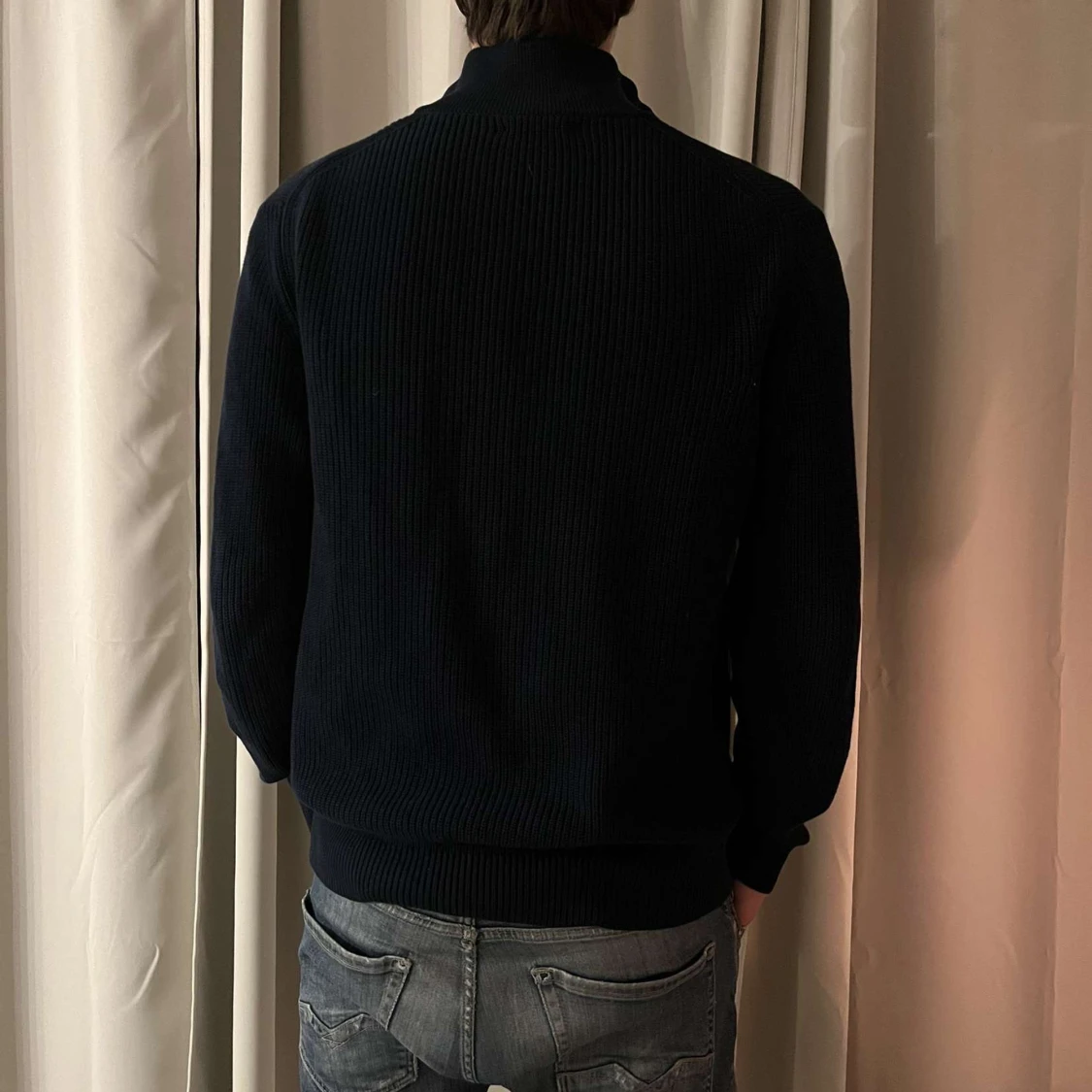 Marinblå halfzip från Zara - 90