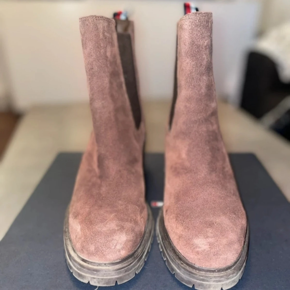 Tommy Hilfiger Boots - 90