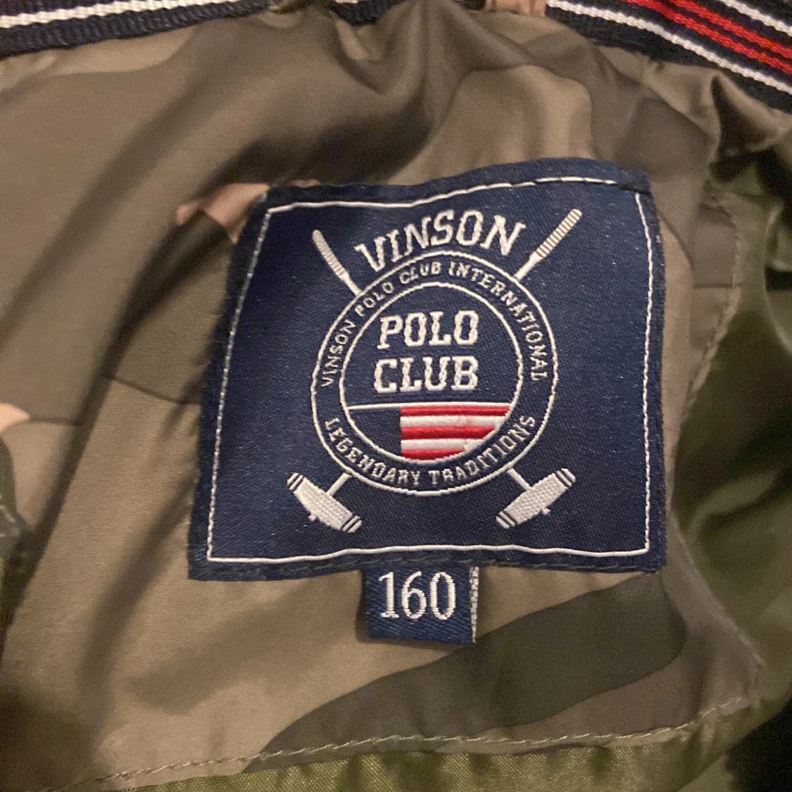 Camouflage dunjacka från Vinson Polo Club - 90