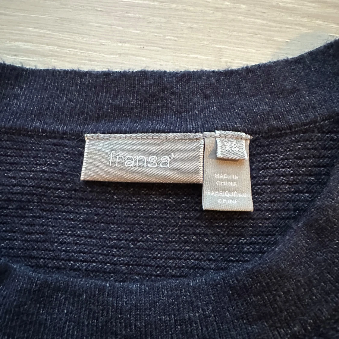 Marinblå tröja från Fransa - 2