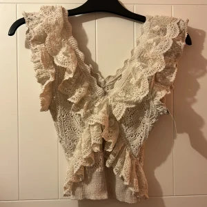 Zara stickad topp - Helt oanvänd med lappen kvar☺️