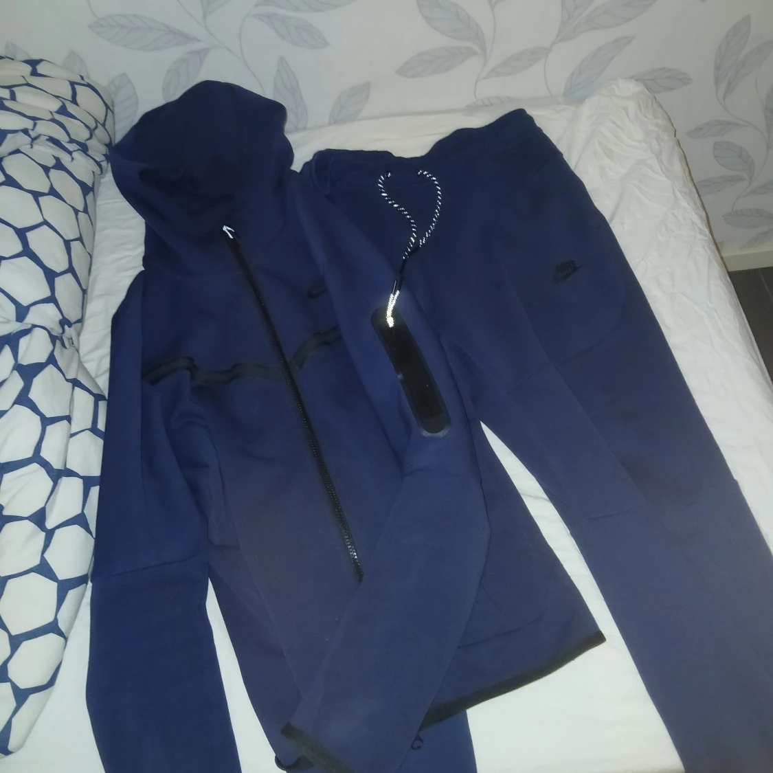 Mörkblå nike tech tracksuit dress