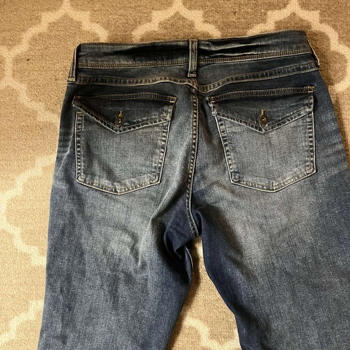 Blå jeans med bootcut - 2