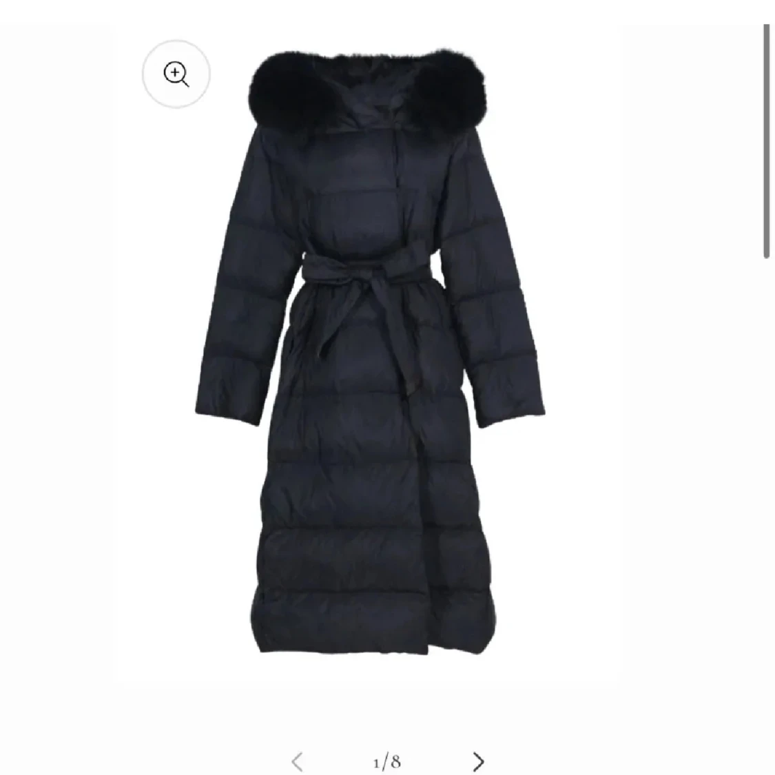 Fur Stocholm Svart dunjacka med pälsdetalj