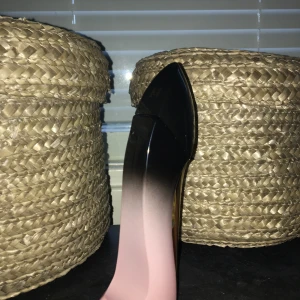 Good girl elixir - Den nya doften  från Carolina herrera blush elixir. Nypris 1000