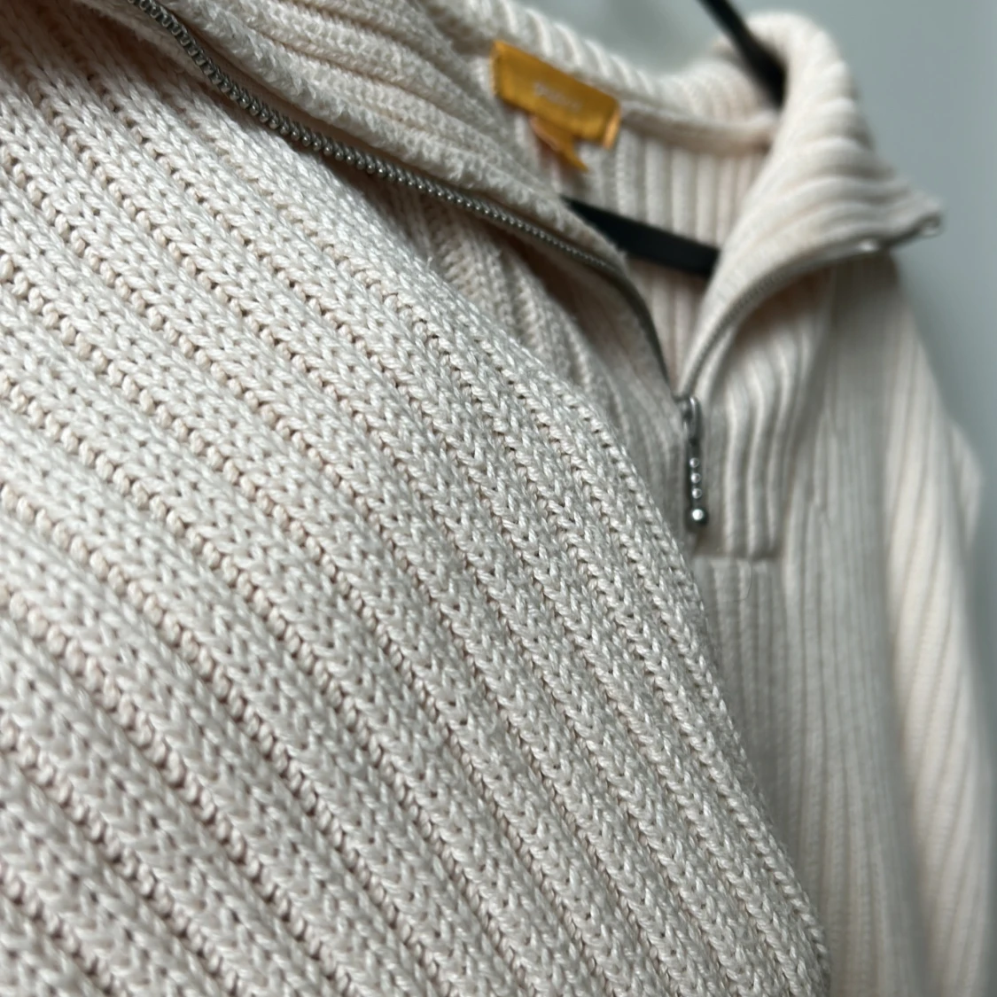 Mysig stickad ”väst” - 91