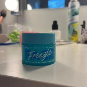 Nyx cooling primer - Primer från nyx, har aldrig använt den, är i toppen skick!💗Köptes för 250