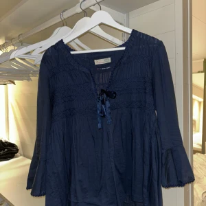 Odd molly blus - Vintage odd molly blus, jättefint skick. Supertrendig, säljer pga att jag har en liknande. 🩷