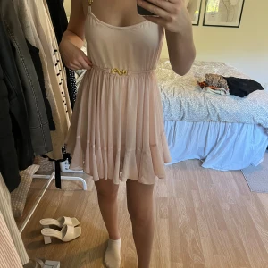 Ida Sjöstedt klänning - Strl S 