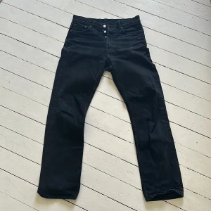 Herr Weekday jeans 30/34 - ”Space relaxed jeans” 30/34 Svart Nyskick