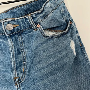 MOMjeans  - storlek 38, fint skick! 