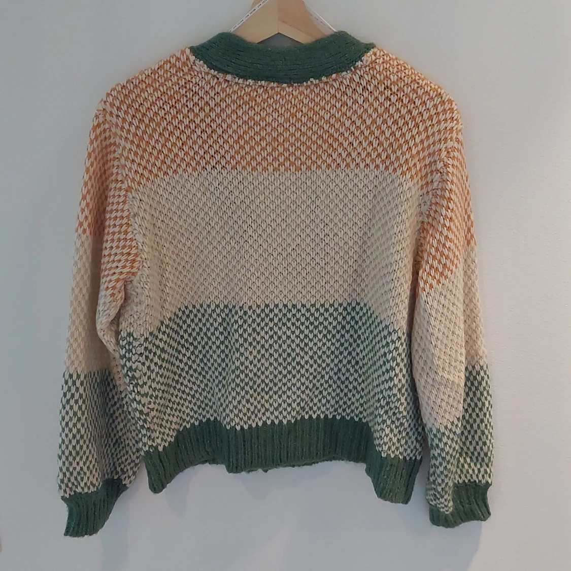 Flerfärgad stickad kofta från Noisy May - 90