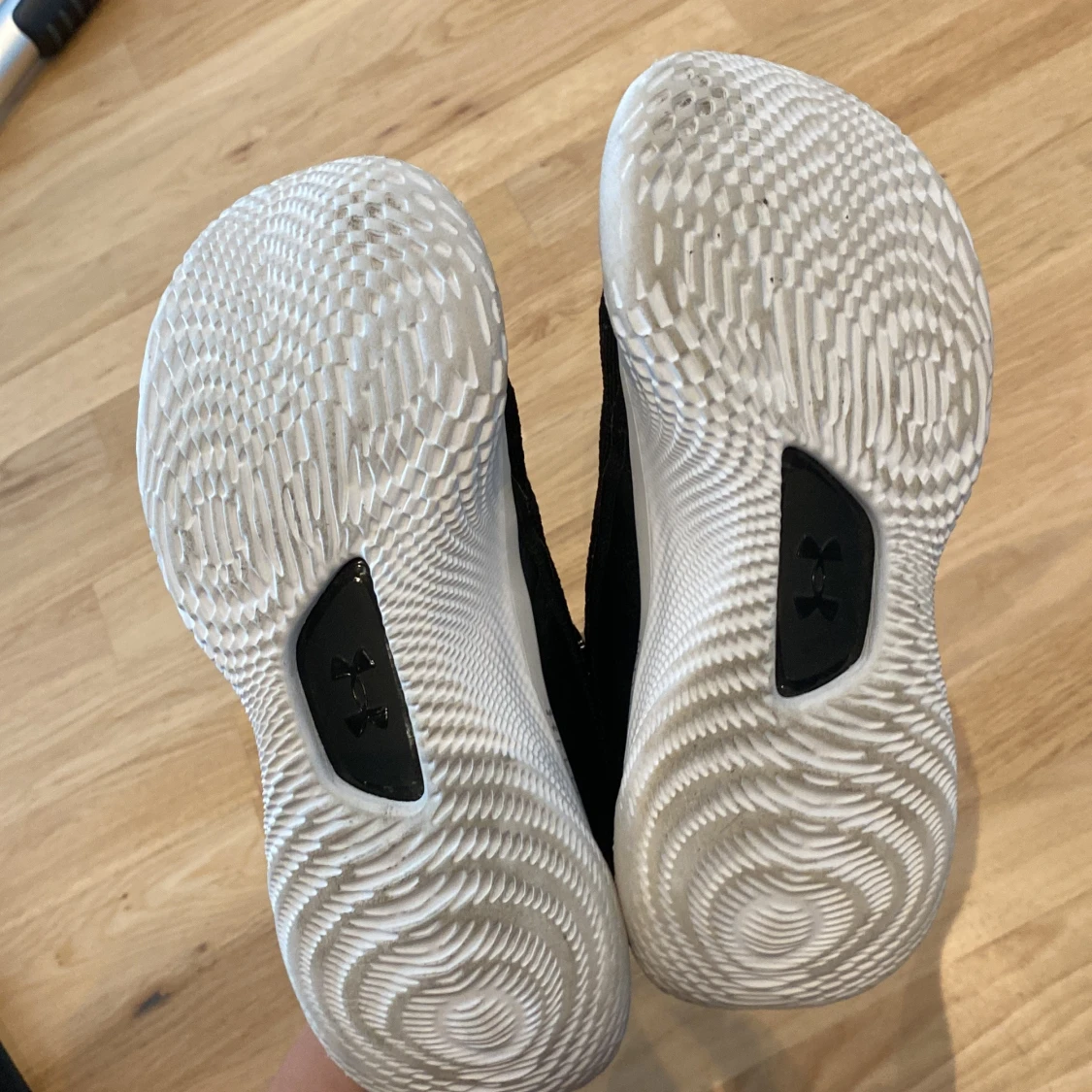 Curry basketskor - 92