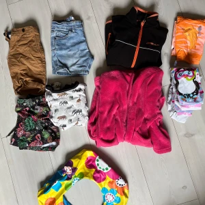 Barnkläder - Stl 116. Shorts, vintätfleece,pyjamas, morgonrock, badbyxor. Puffar