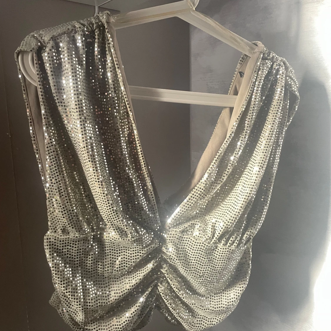 Silvrig festtopp  - 90