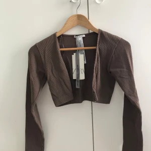 Croppad Kofta - Ny med lappar kvar 