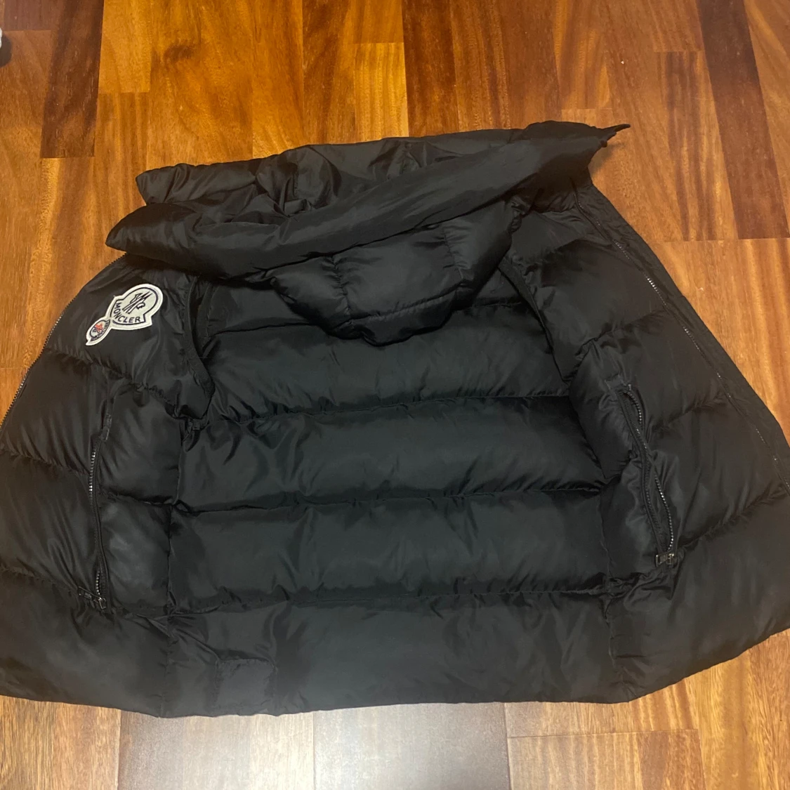 Moncler Väst - 1