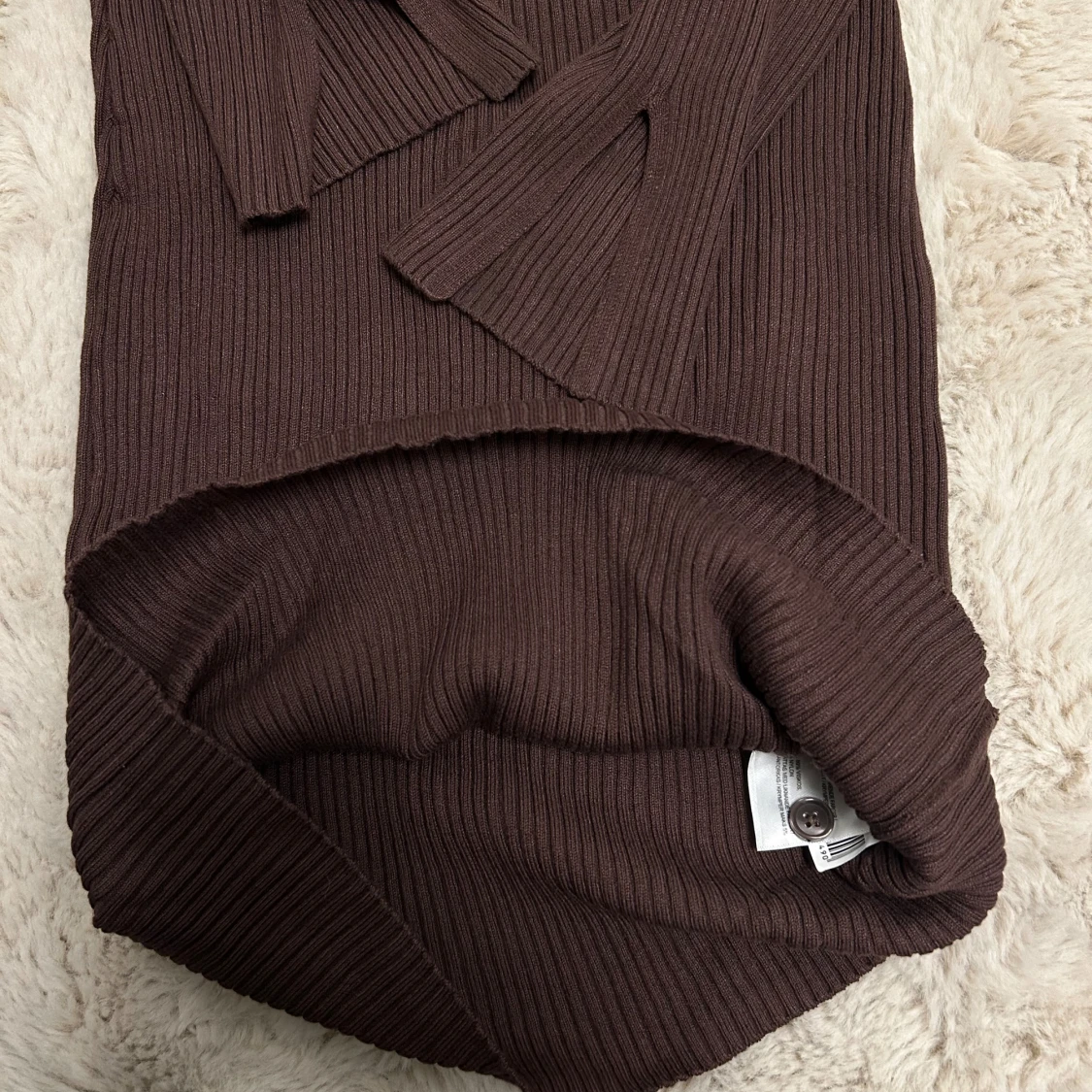 Brun ribbad långärmad klänning  - 91