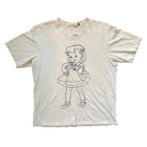 Undercover T-shirt  - Skön