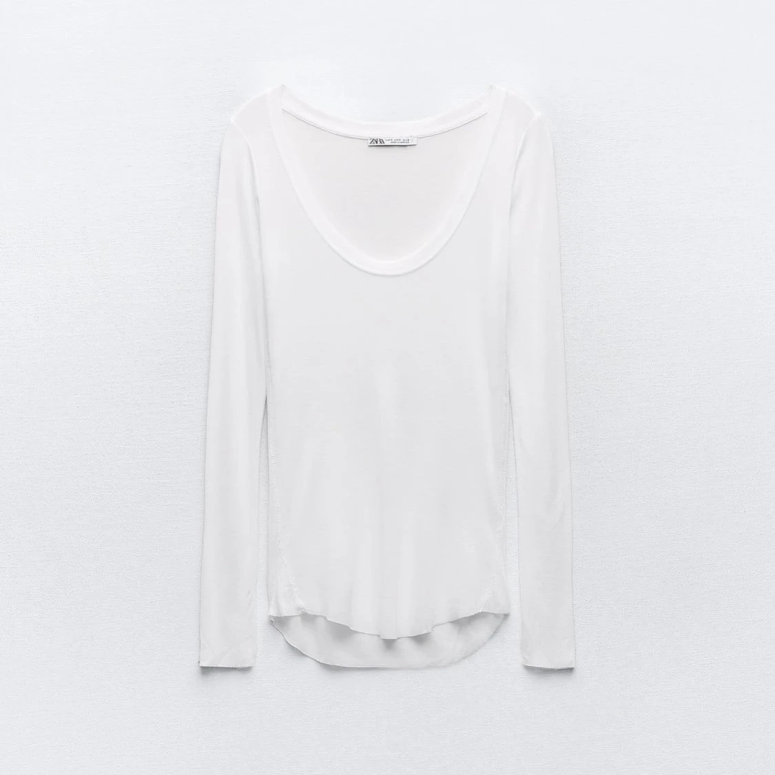 Vit långärmad topp från Zara