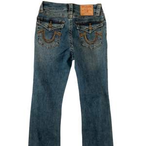 True religion bootcut jeans. Storlek 25