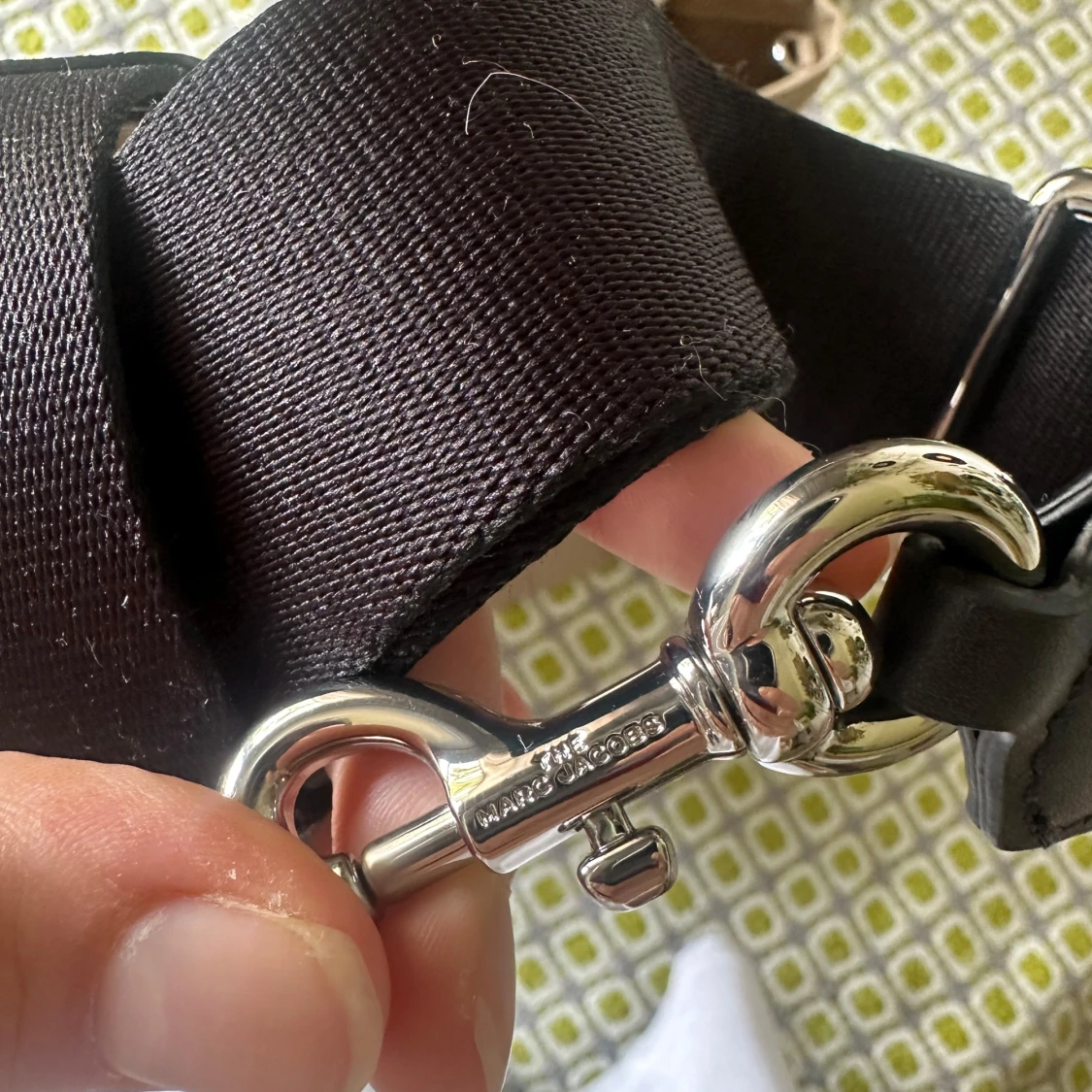 Khaki/grön tote bag från Marc Jacobs - 93