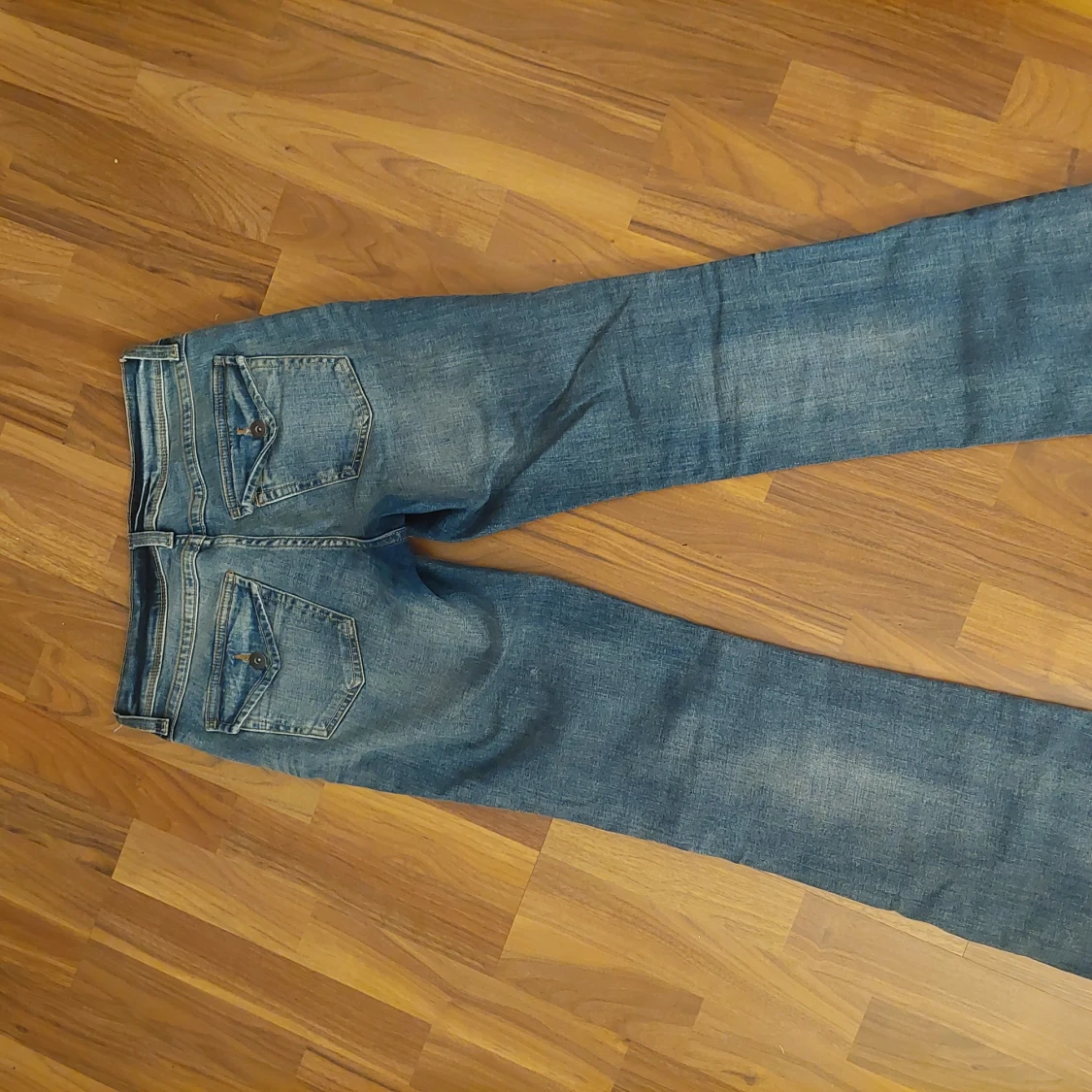 Blå bootcut jeans - 90