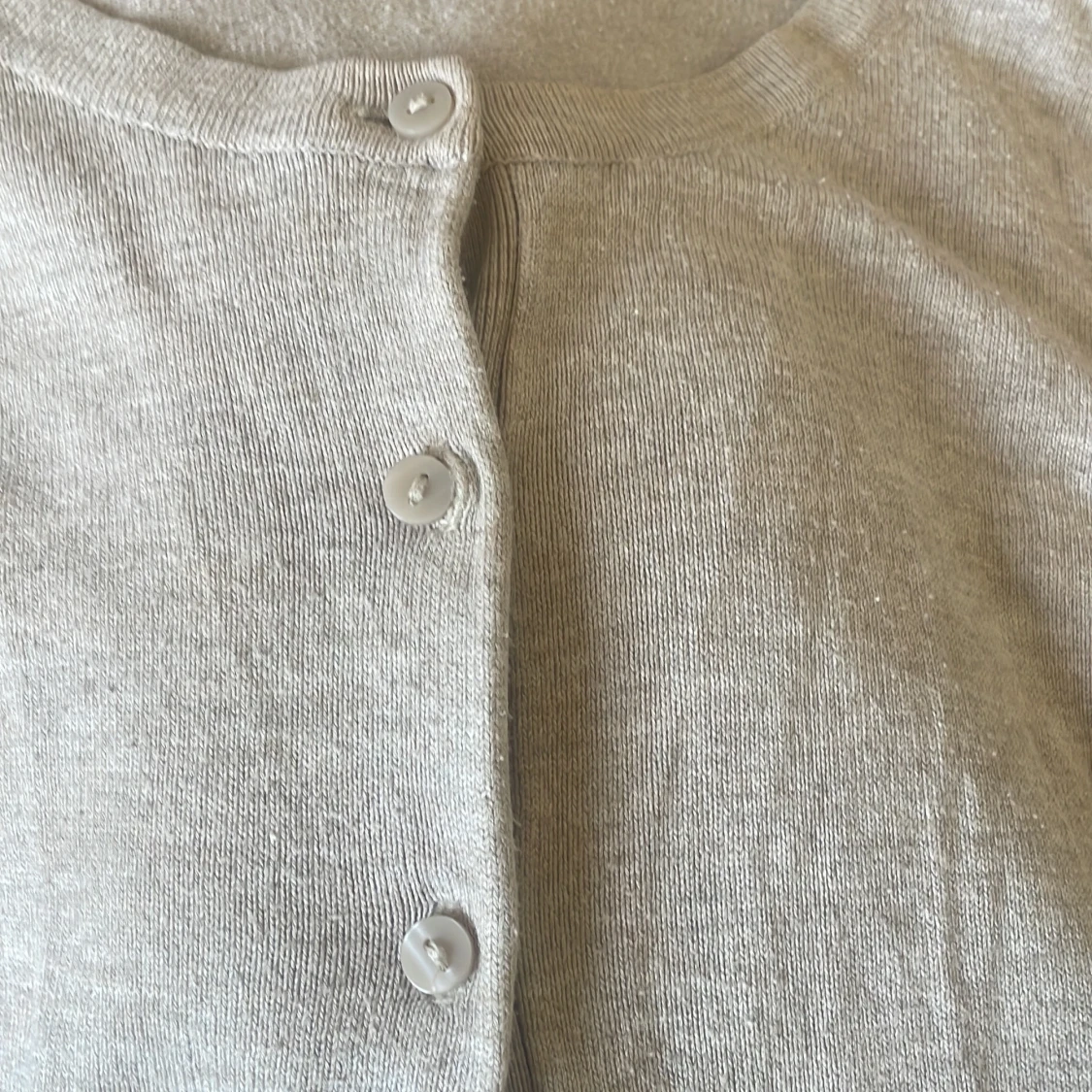 Beige kofta från Basic - 90