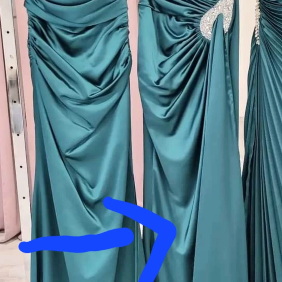 Fest klänningar  - 90