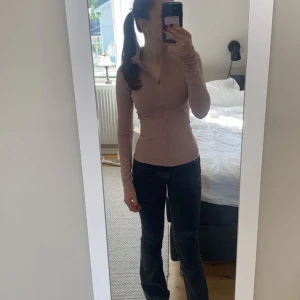 Träningskofta💗 - Jättefin träningskofta från even&odd som tyvärr var för liten för mig. Endast provad💗💗 
