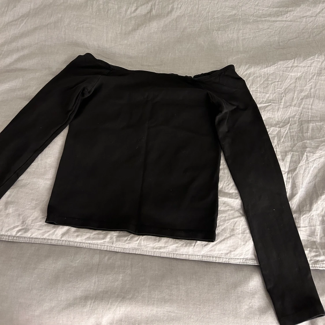 Svart långärmad tröja 