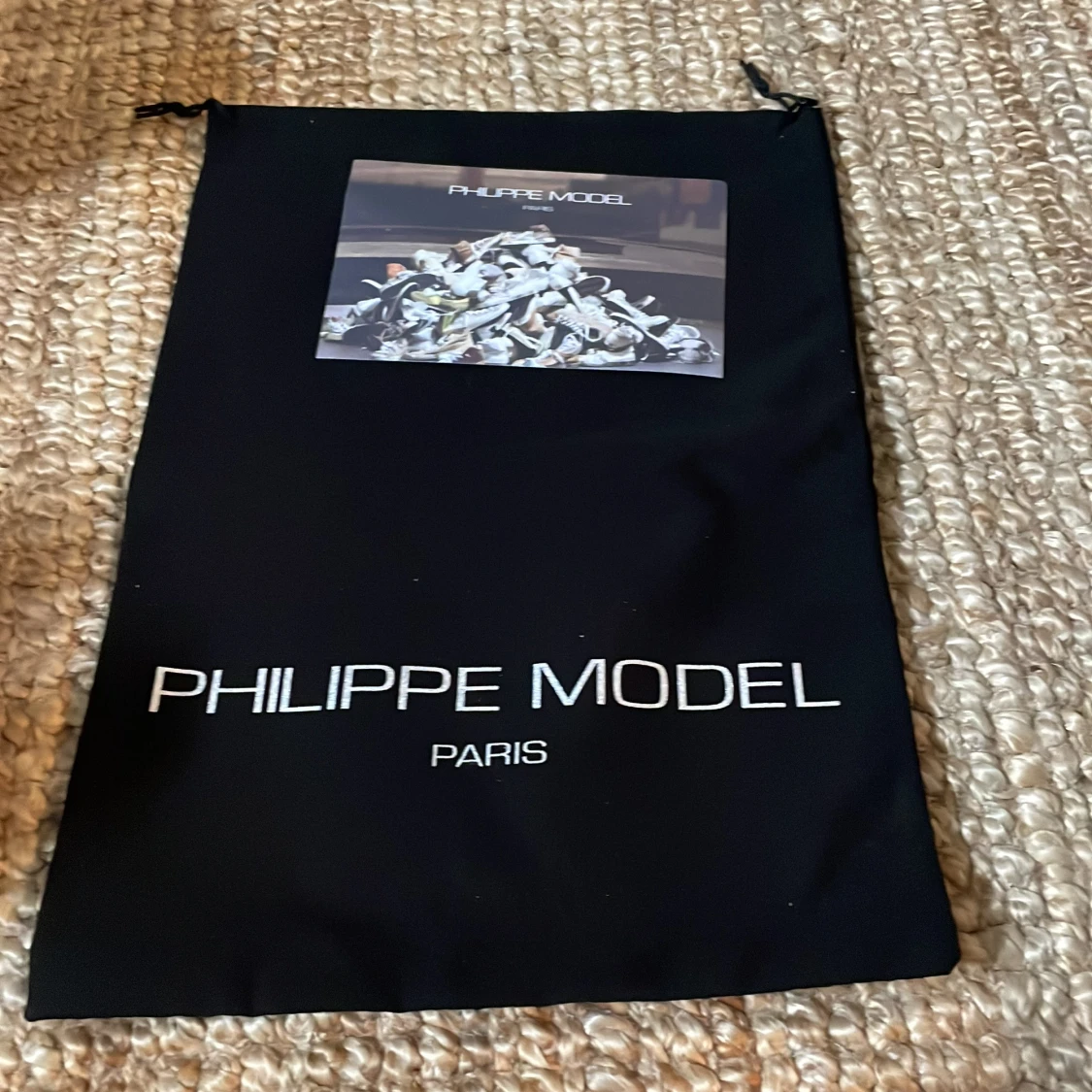 Vita sneakers från Philippe Model - 3