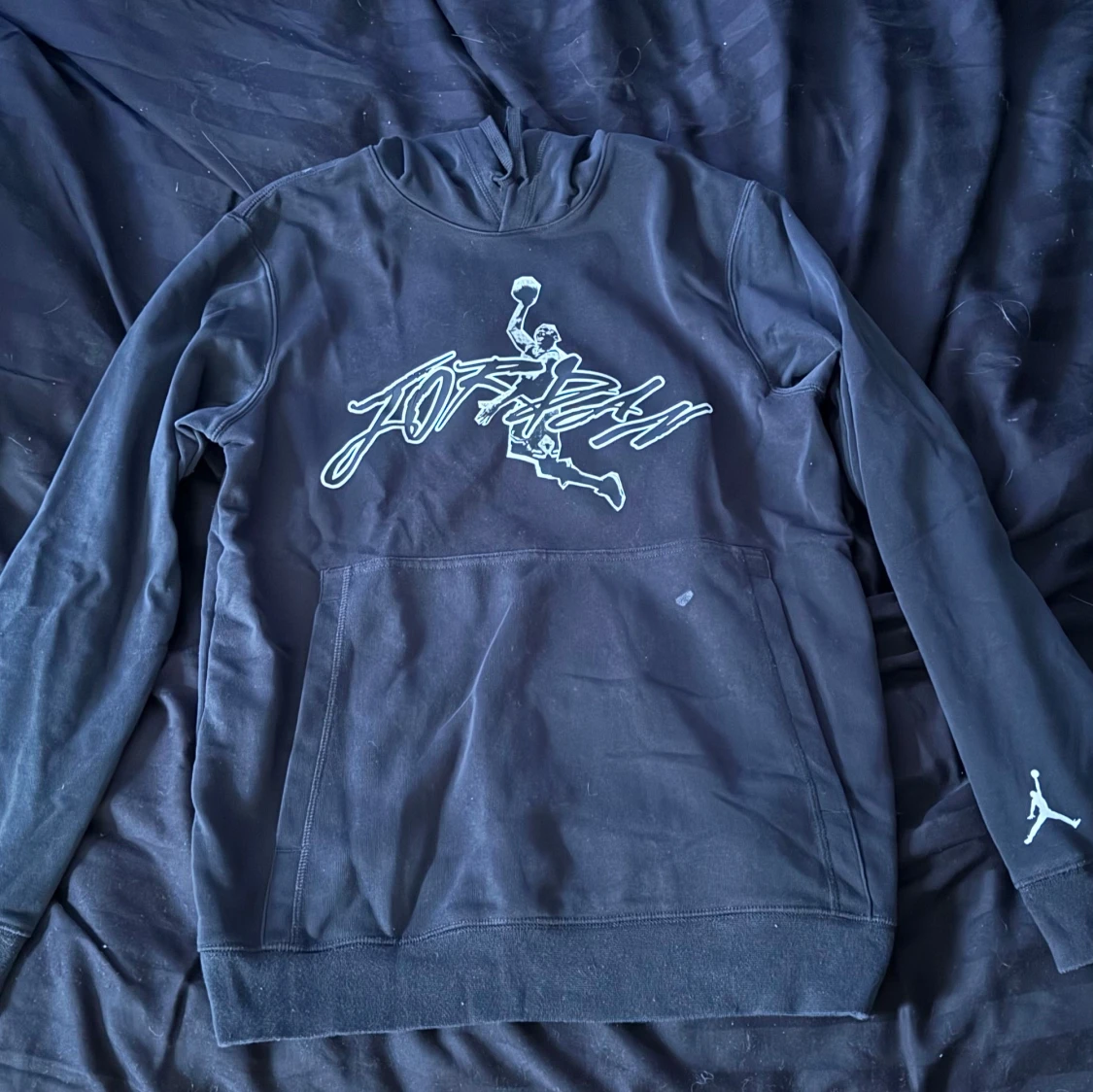 Svart Jordan hoodie med tryck - 3