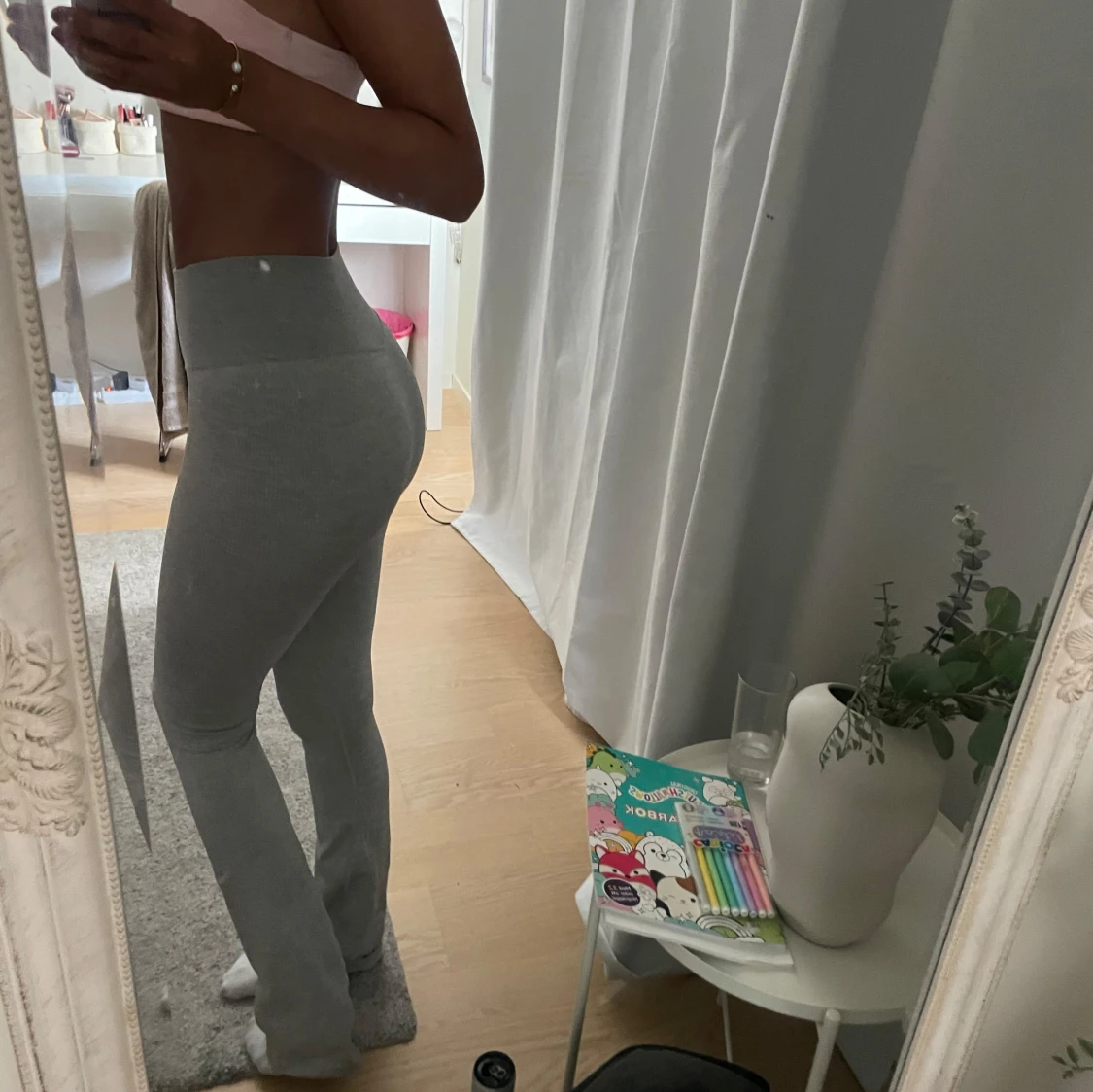 Grå ribbade bootcut tränings tights  - 1