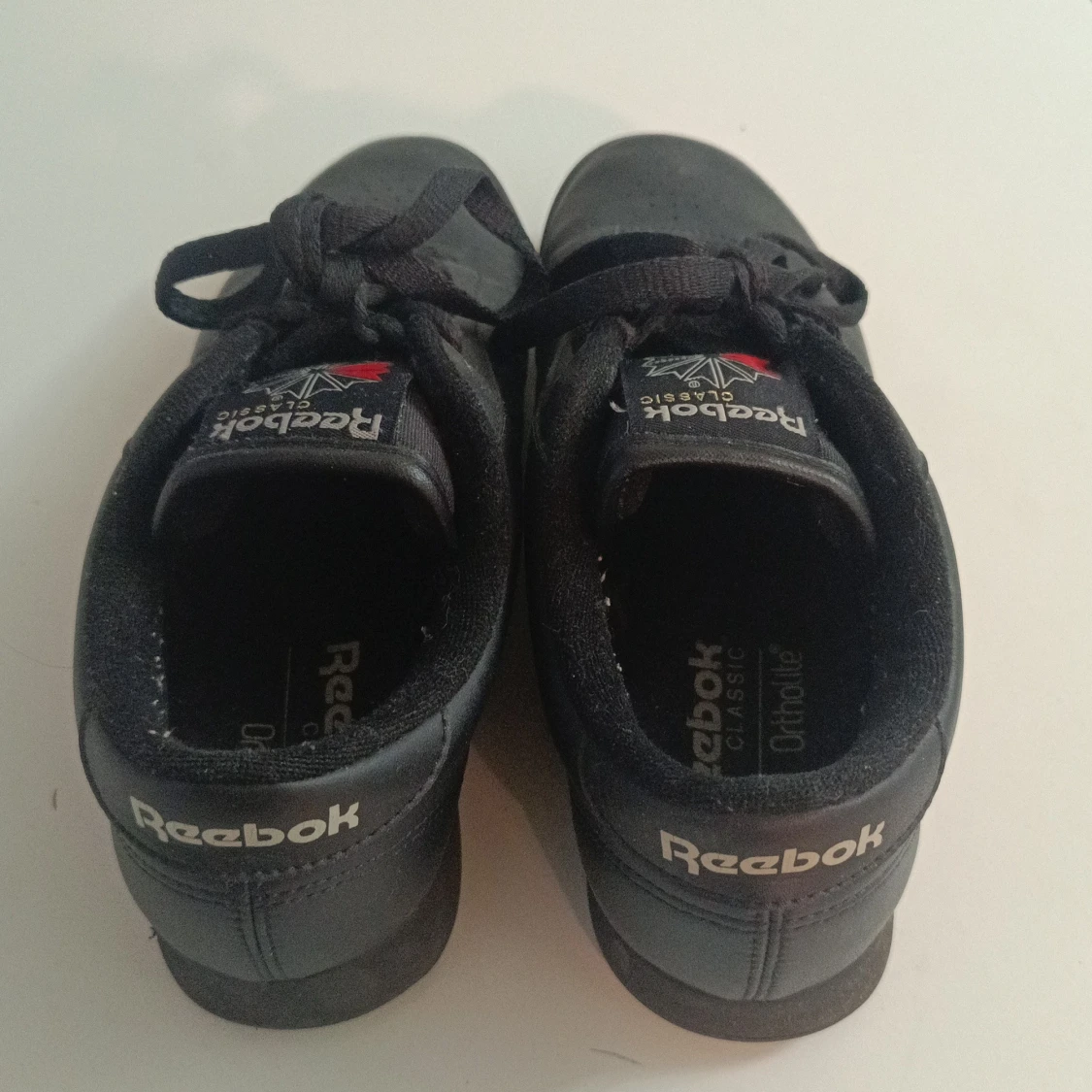 Svarta Reebok Classic sneakers - 2